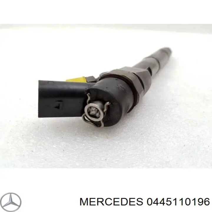 0445110196 Mercedes inyector de combustible