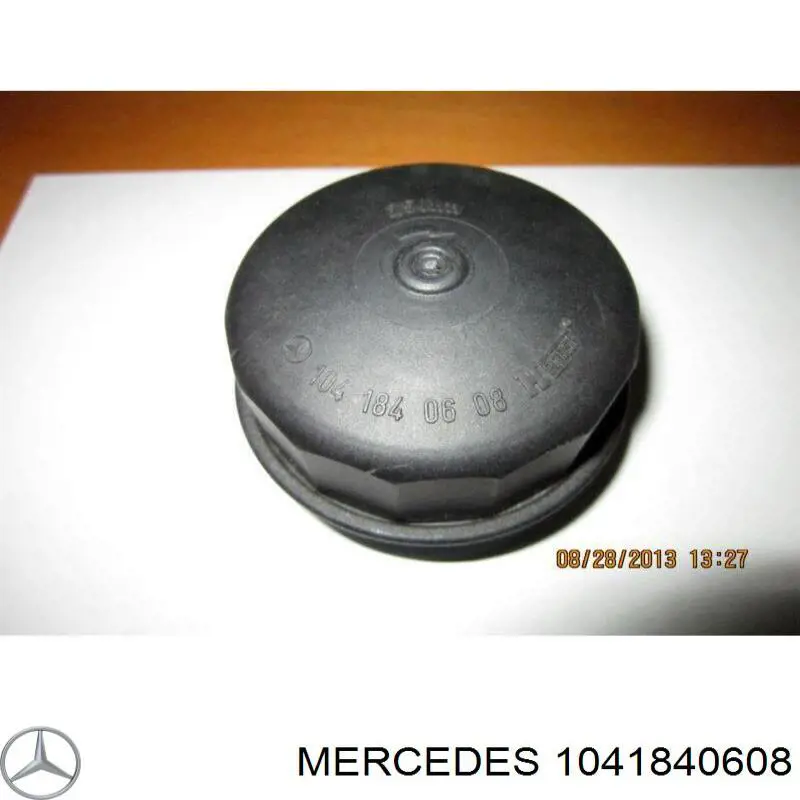 Tapa del filtro de aceite Mercedes A1041840608 precio, desde 13,69 EUR