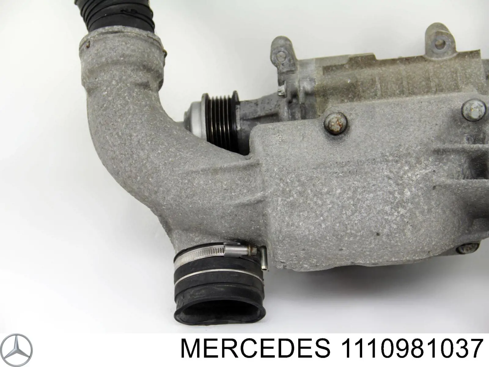 1110981037 Mercedes Tubo de salida de aire del turbocompresor