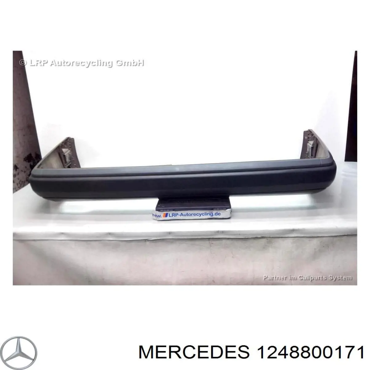 107.140510 Mercedes parachoques trasero