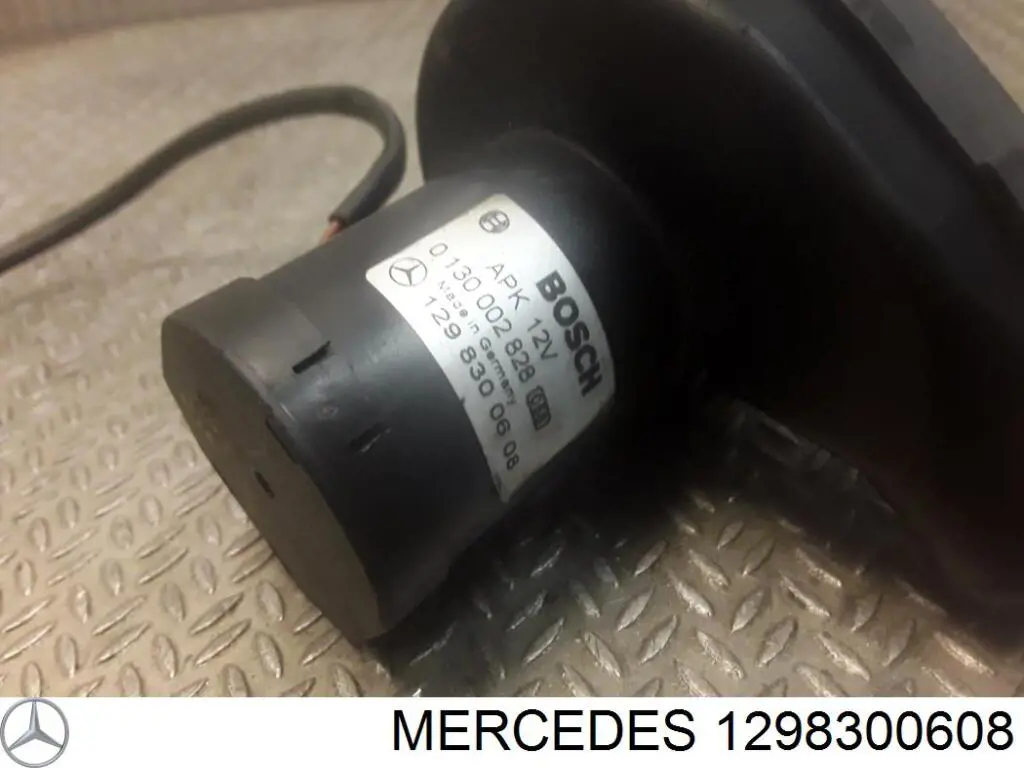 1298300608 Mercedes Ventilador del compartimiento del módulo de control