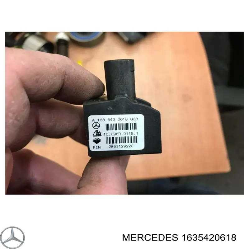 1635420618 Mercedes sensor de aceleracion lateral (esp)