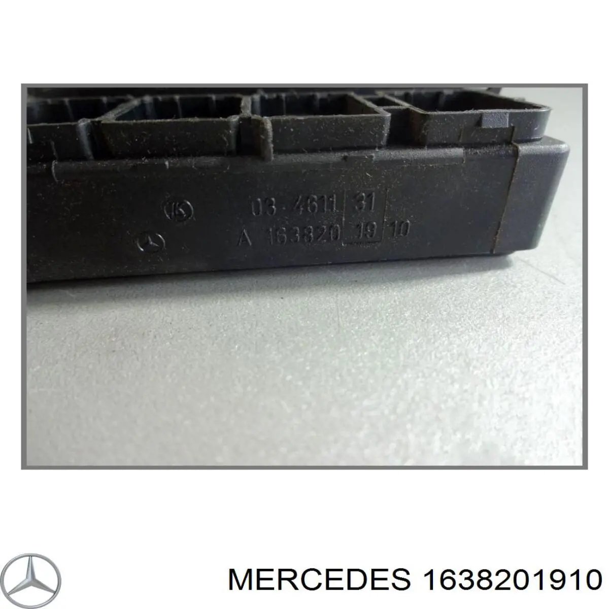 1638201910 Mercedes