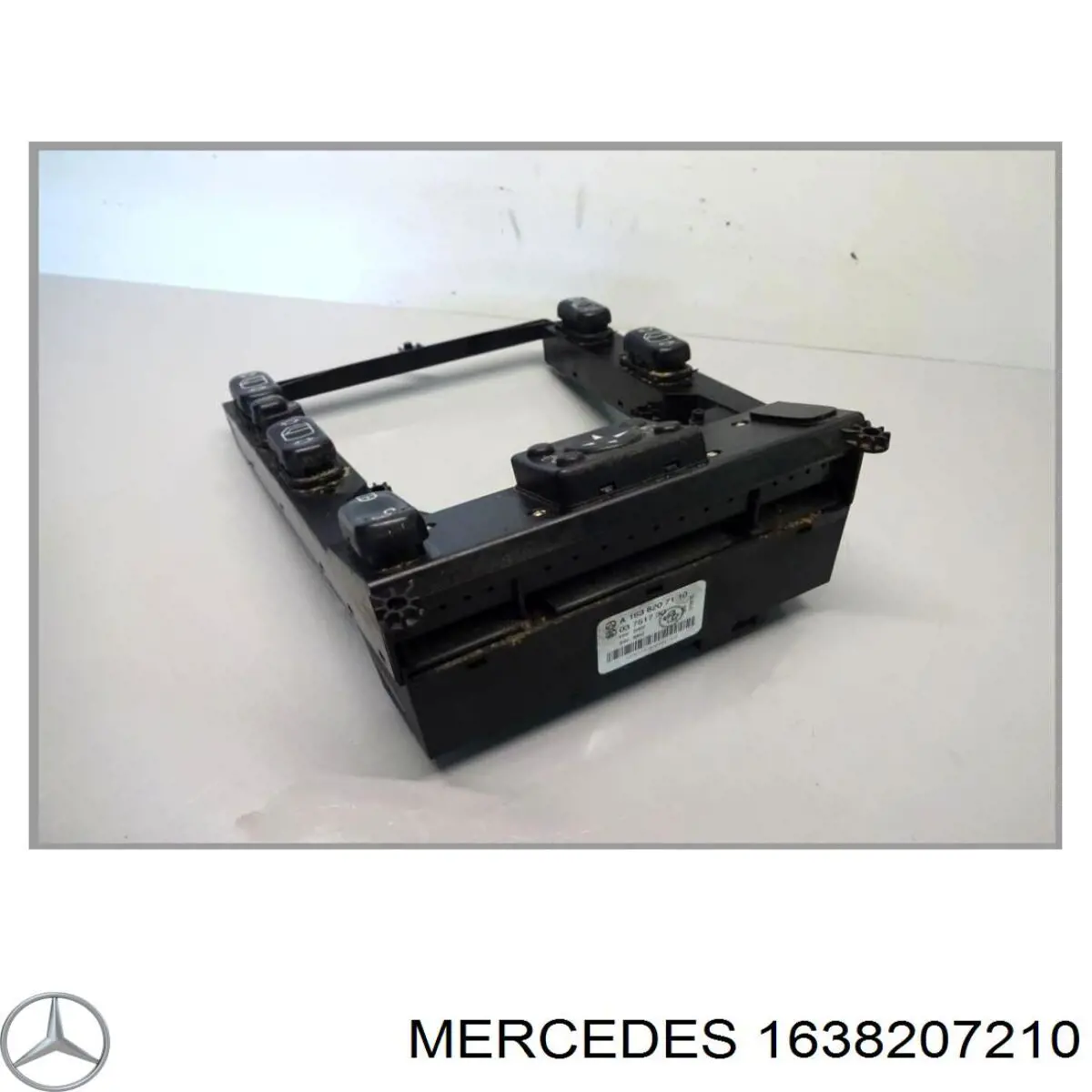 1638207210 Mercedes