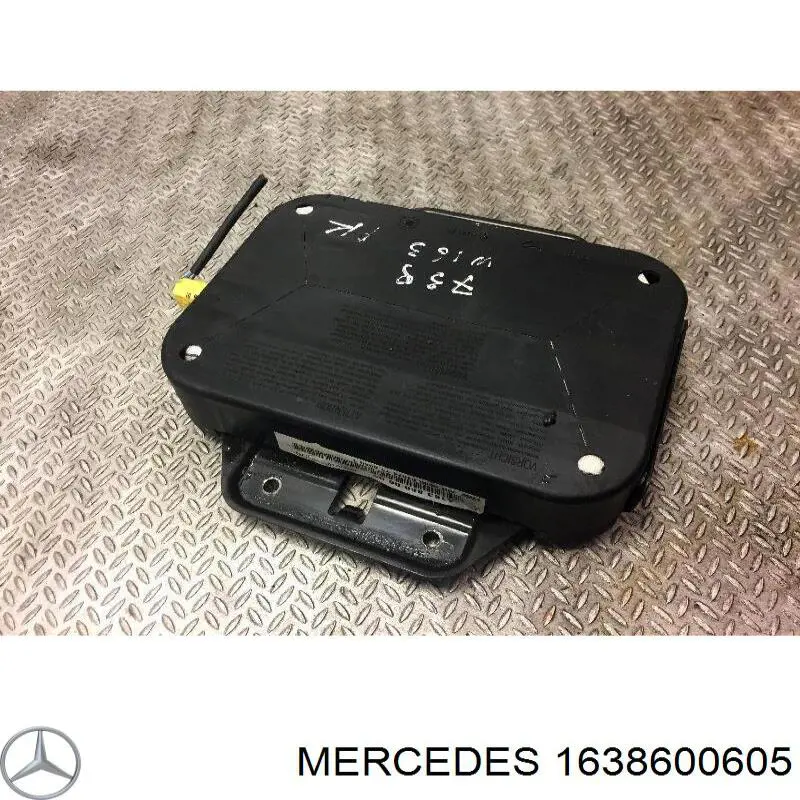 1638600605 Mercedes airbag de la puerta delantera izquierda