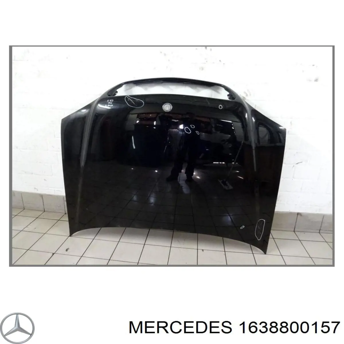 1638800157 Mercedes capó