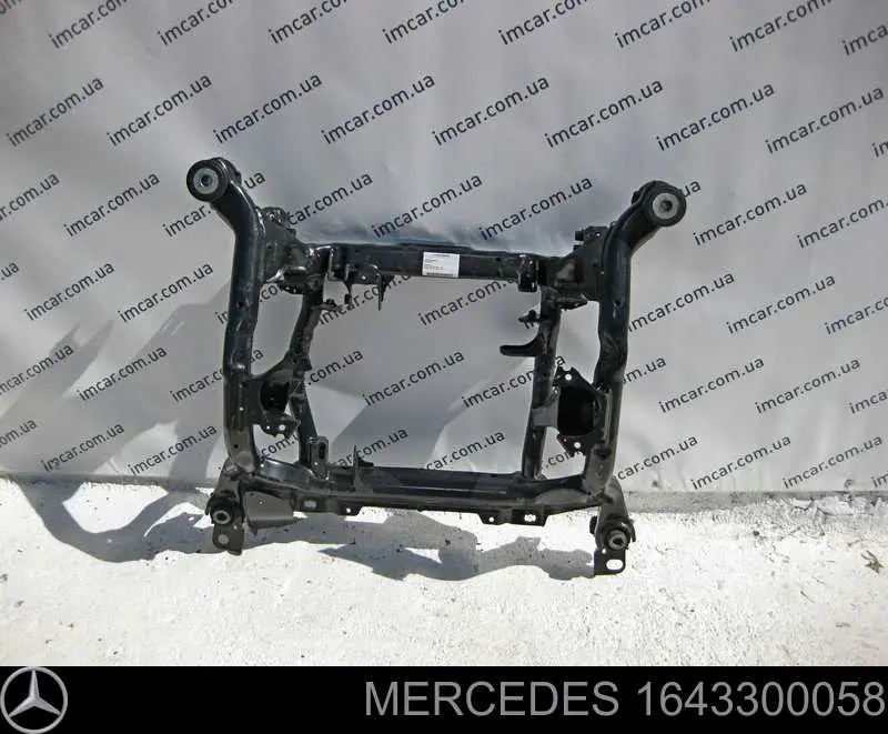 A164330005864 Mercedes subchasis delantero soporte motor