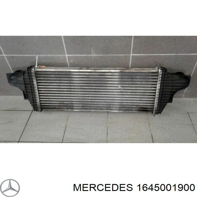 1645001900 Mercedes intercooler