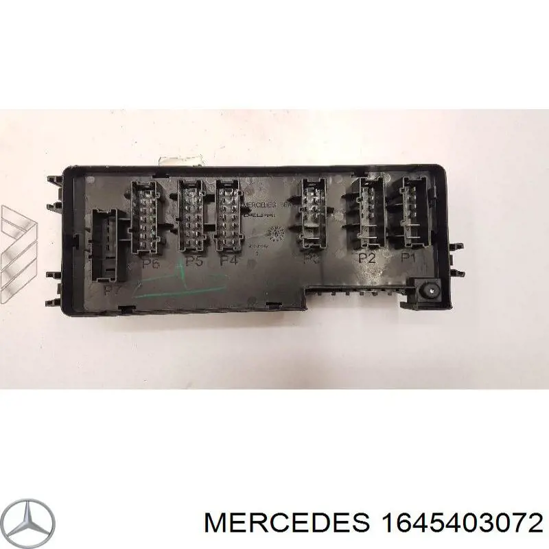 1645403072 Mercedes caja de fusibles, trasera interior