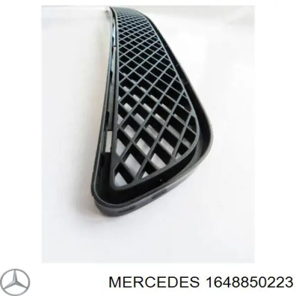 Rejilla de ventilación, paragolpes delantero, central Mercedes 1648850223 precio, desde 66,55 EUR