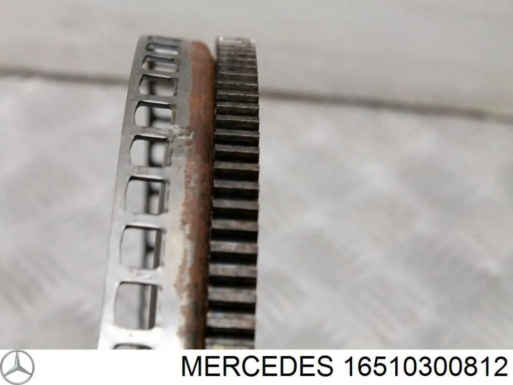 16510300812 Mercedes Volante de motor