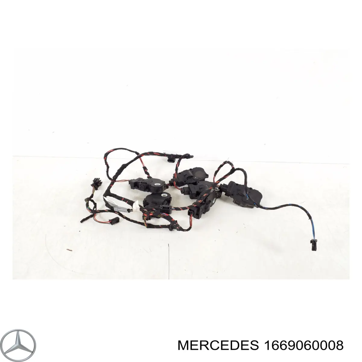 1669060008 Mercedes