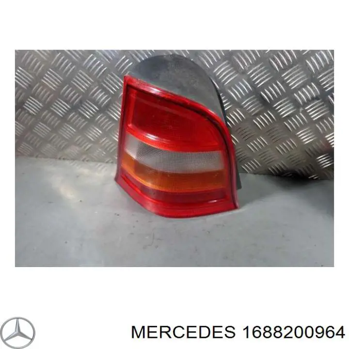 A1688200964 Mercedes piloto posterior izquierdo