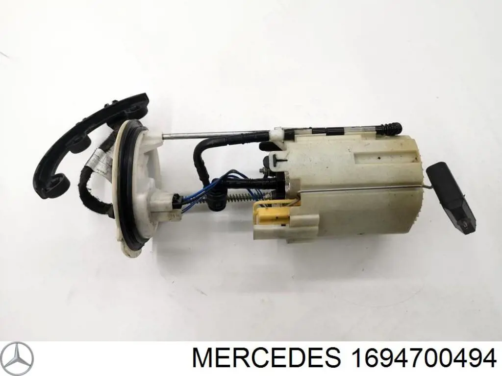 1694700494 Mercedes módulo alimentación de combustible