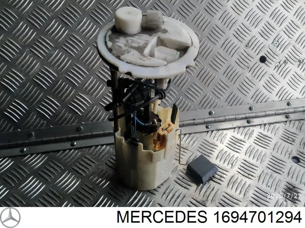 Bomba de combustible Mercedes 1694701294