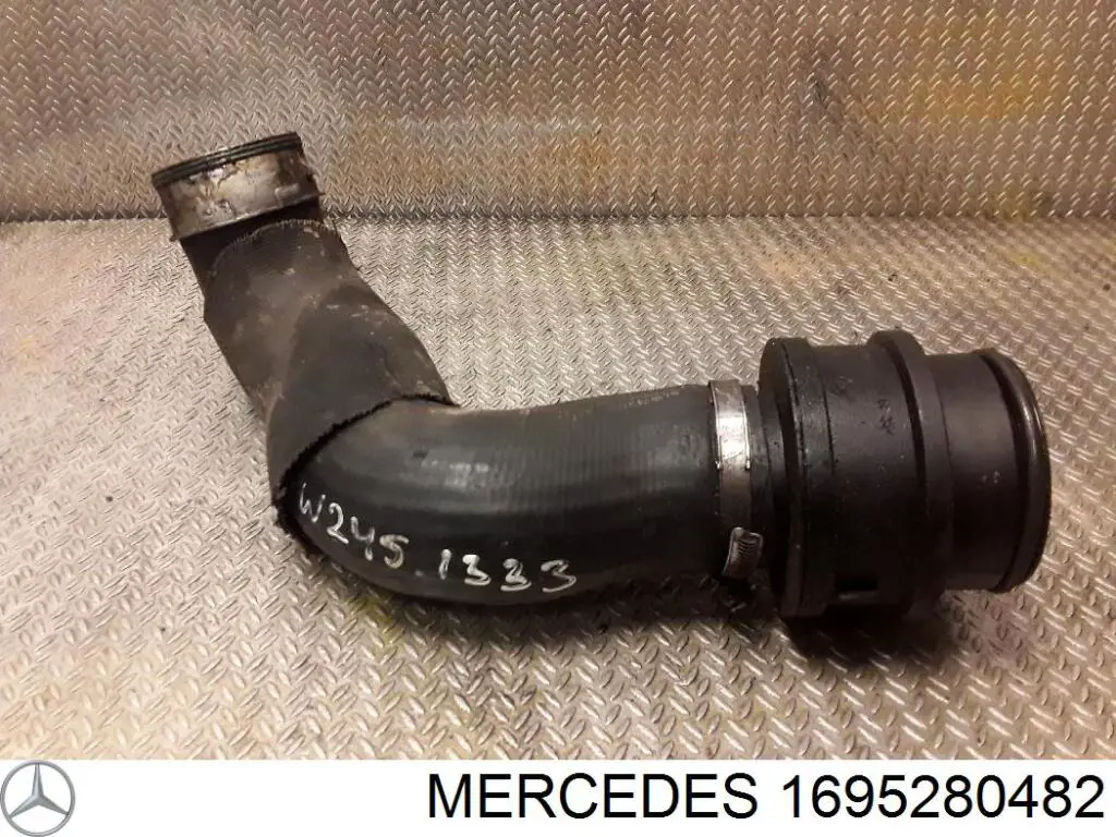 1695280482 Mercedes