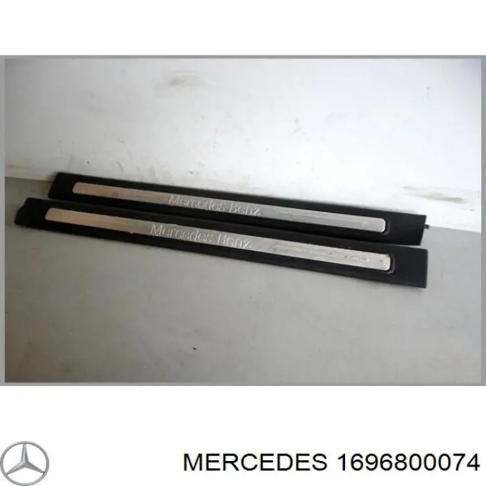 1696800074 Mercedes