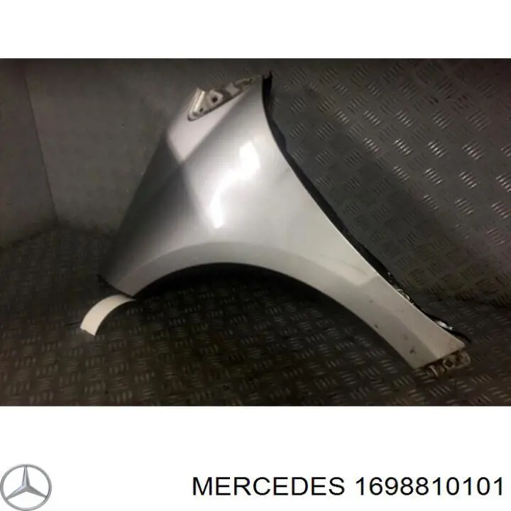 1698810101 Mercedes guardabarros delantero izquierdo