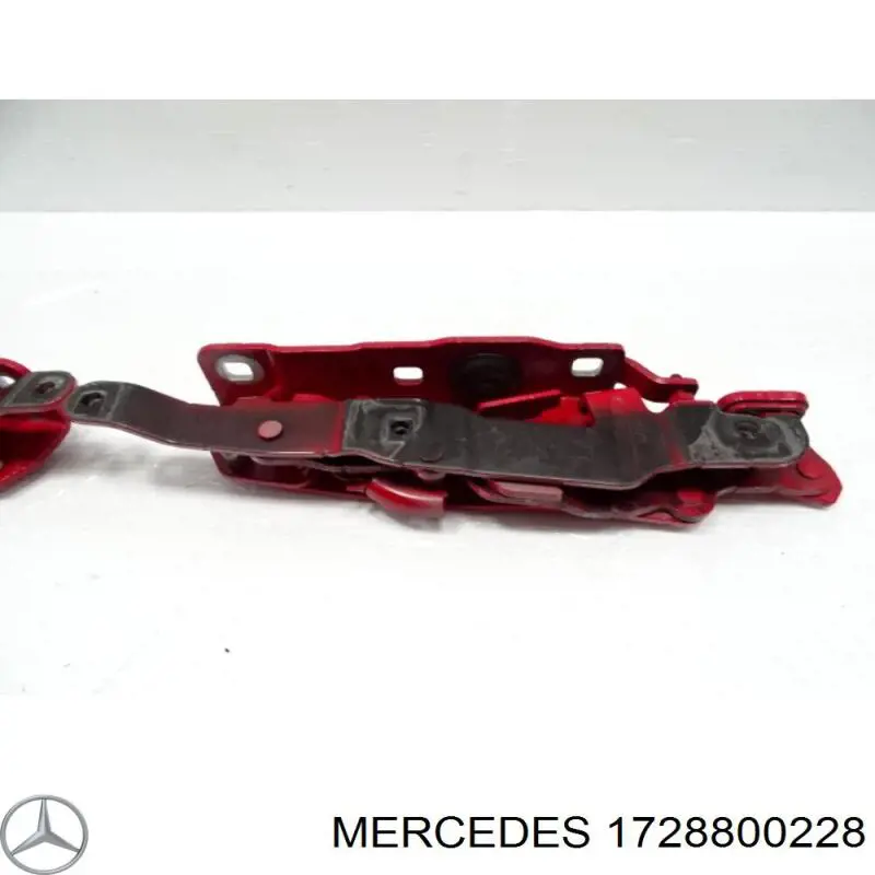 1728800228 Mercedes