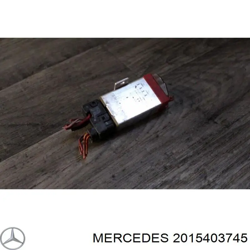 Relé de alta corriente Mercedes A2015403045 precio, desde 63,81 EUR