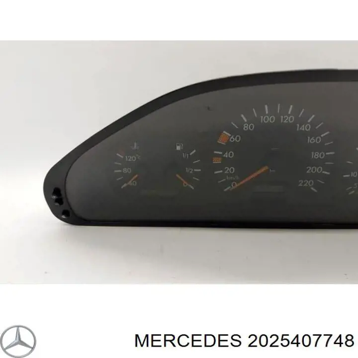 2025407748 Mercedes