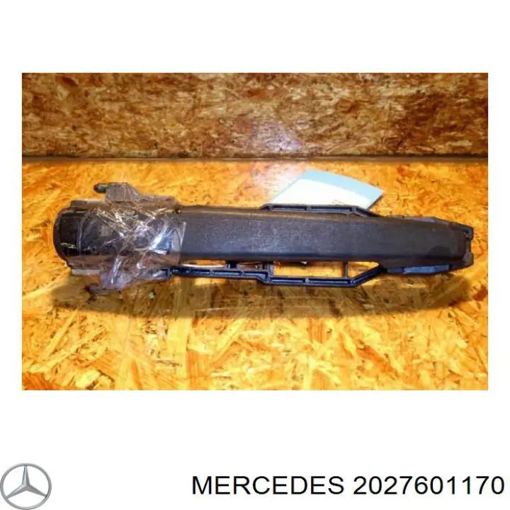 Maneta de puerta exterior delantero Mercedes 2027601170 precio, desde 31,94 EUR