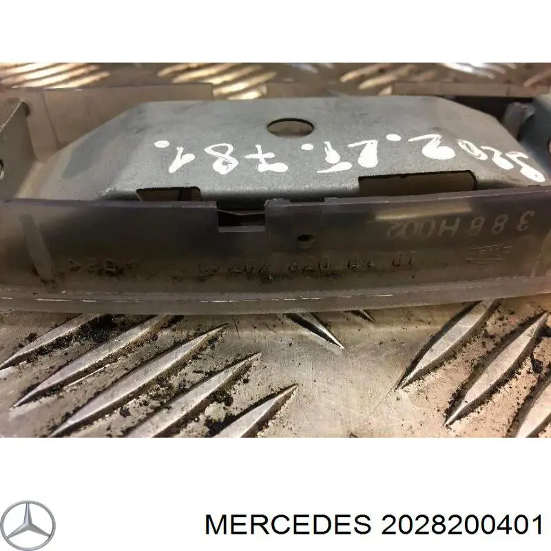 2028200401 Mercedes