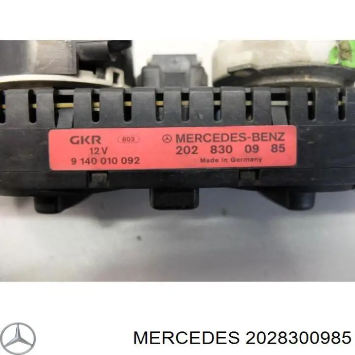 2028300985 Mercedes