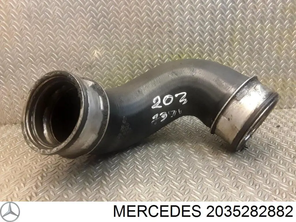 2035282882 Mercedes tubo flexible de aire de sobrealimentación izquierdo