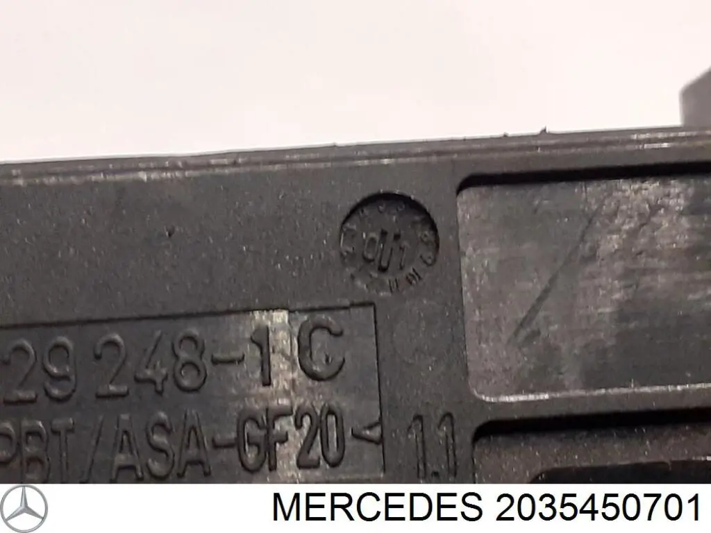 Comprar 2035450701 Mercedes Caja de fusibles