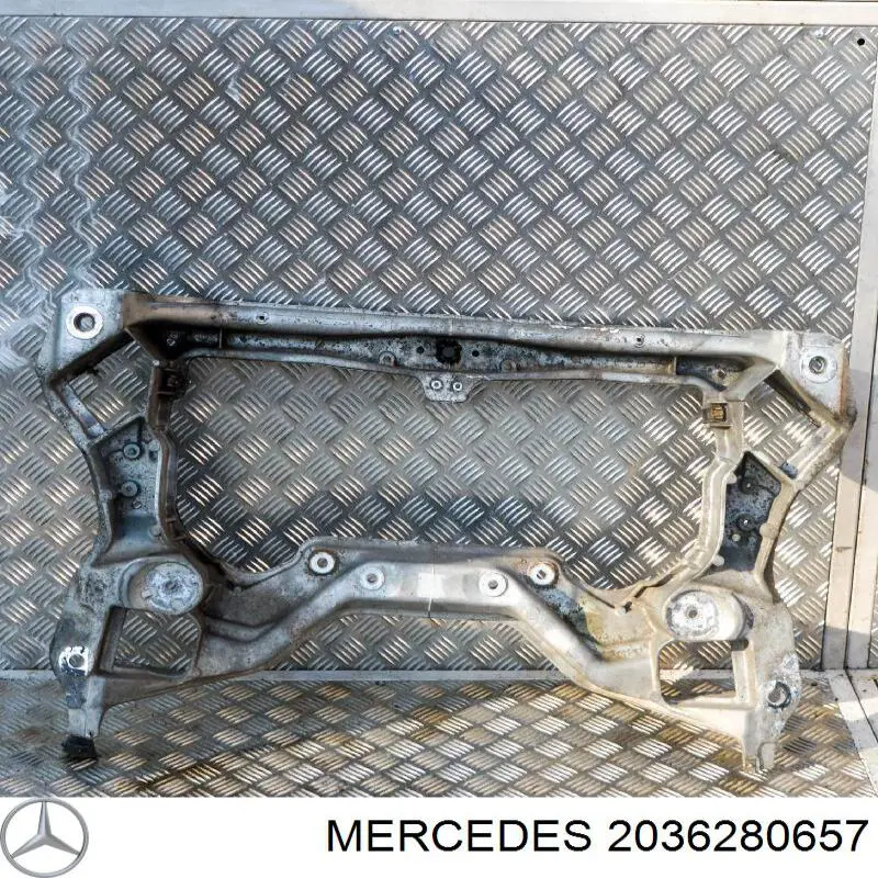 Subchasis delantero soporte motor Mercedes 2036280657 precio, desde 188,76 EUR