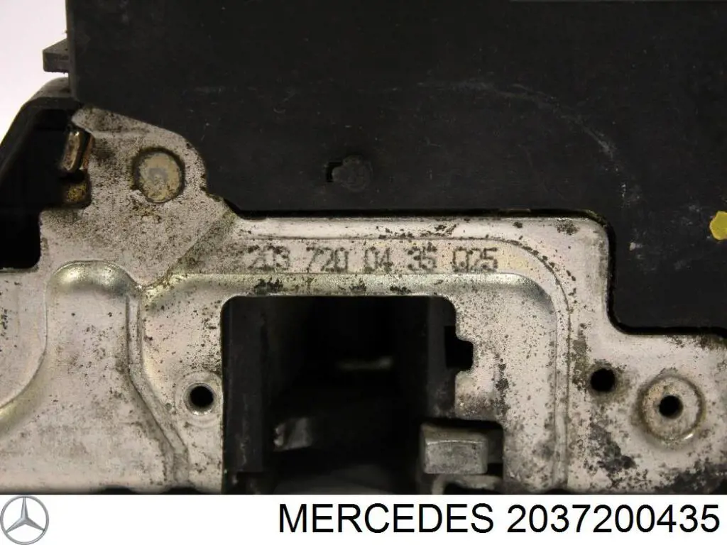 Cierre de puerta delantera derecha Mercedes 2037200435 precio, desde 62,44 EUR