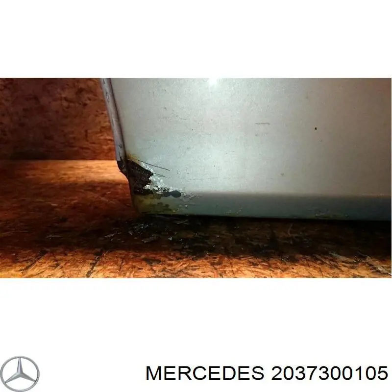 Puerta trasera izquierda Mercedes A2037300105 precio, desde 164,08 EUR