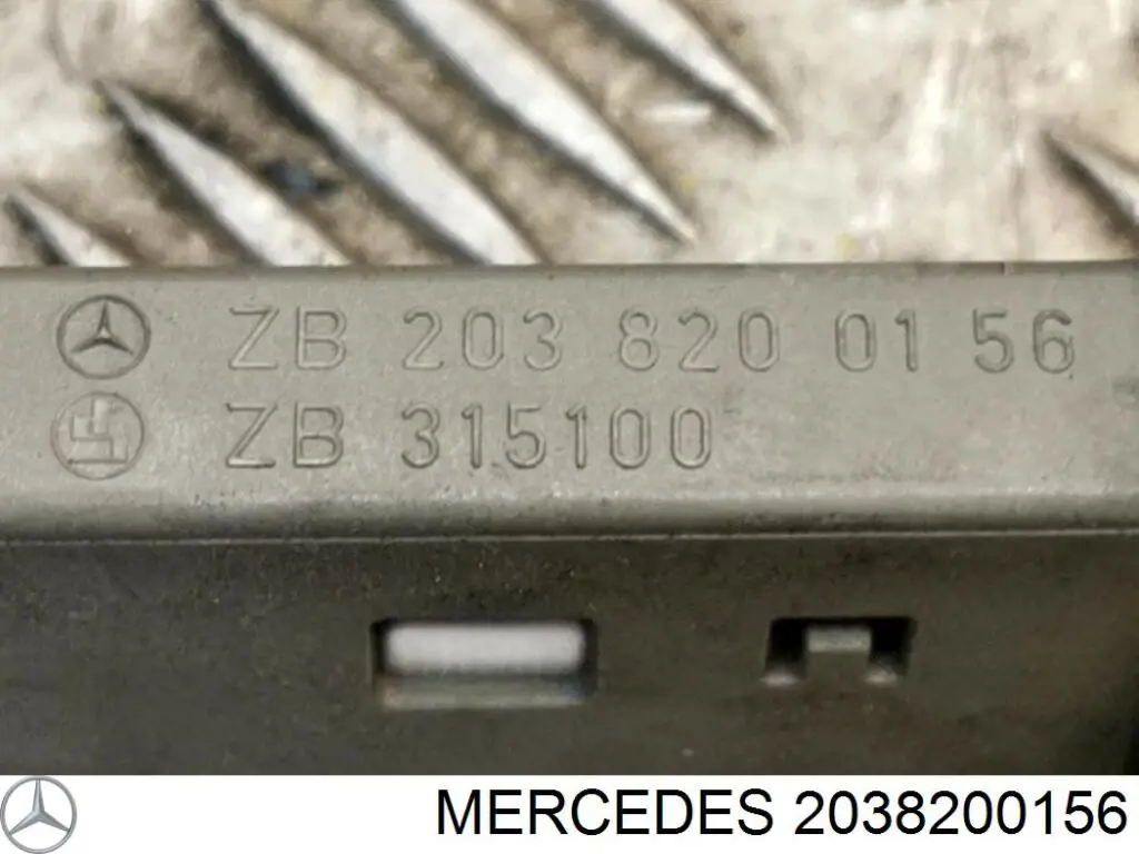 2038200156 Mercedes luz de freno adicional