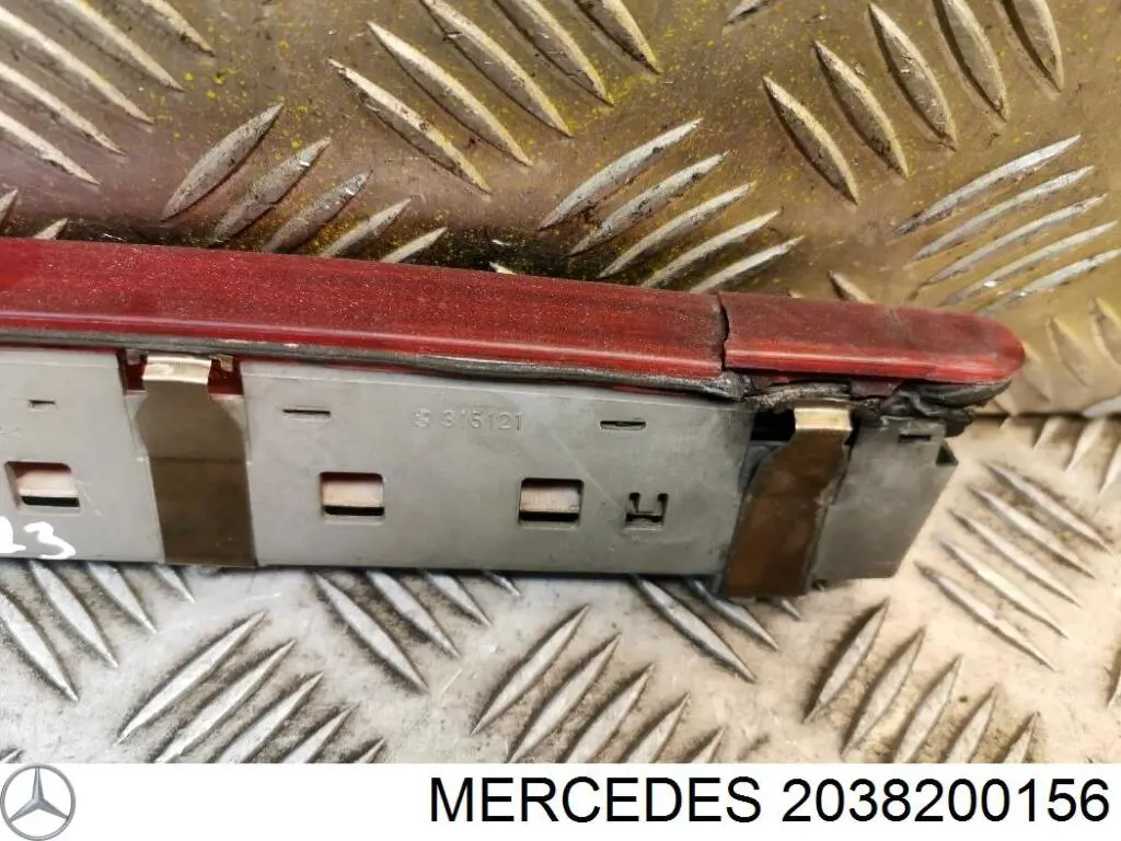 Comprar 2038200156 Mercedes Luz de freno trasera adicional 