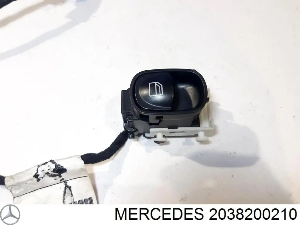 Comprar 2038200210 Mercedes Botón de elevalunas delantero derecho