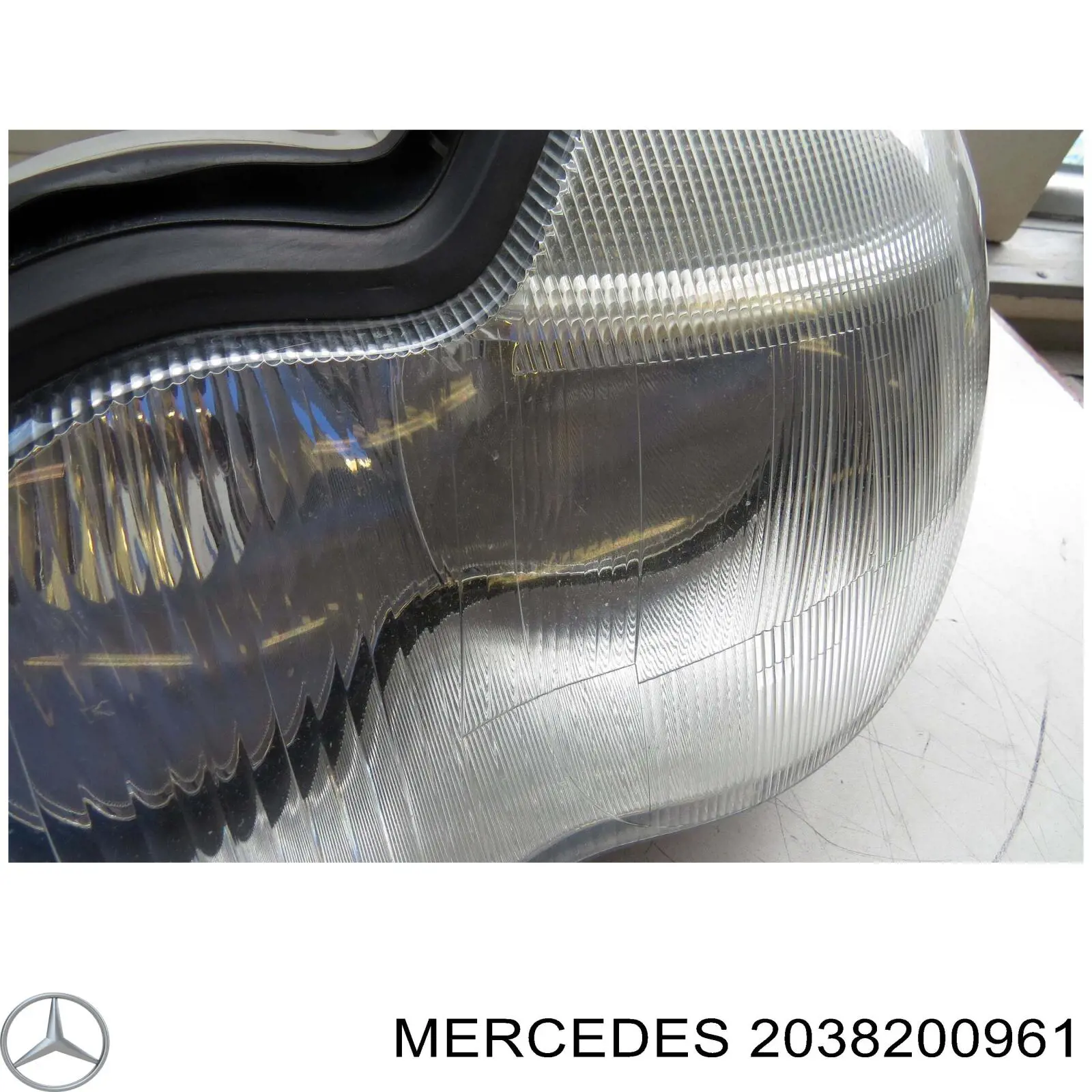 Faro Mercedes A2038200961 precio, desde 647,76 EUR