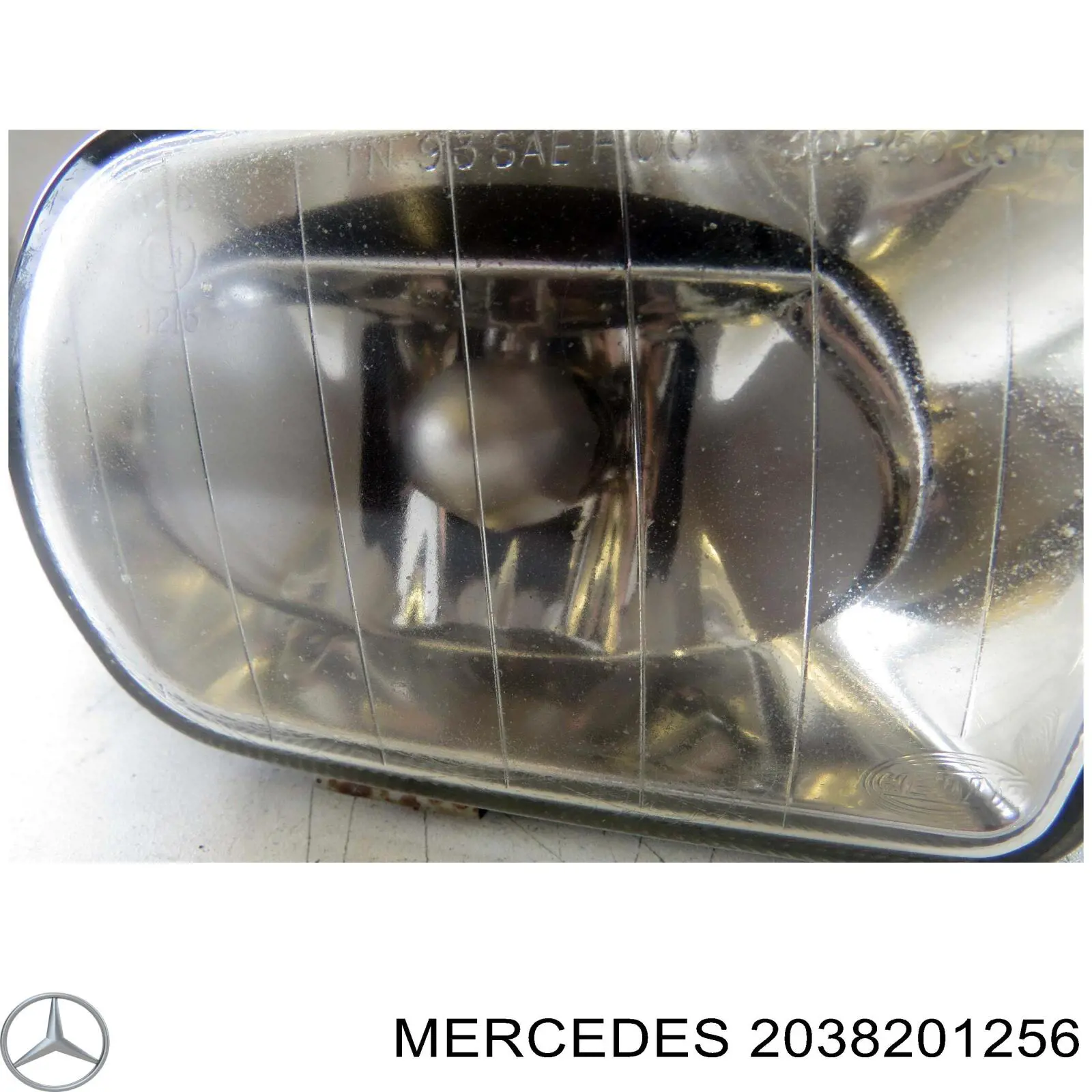 Luz antiniebla derecha Mercedes 2038201256
