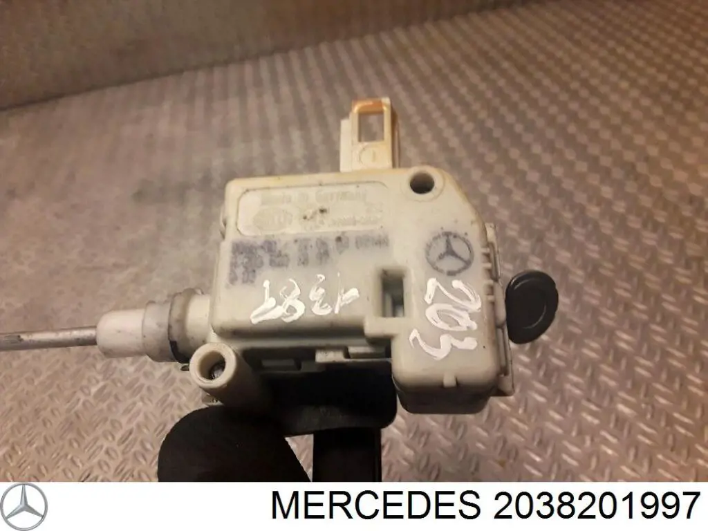 Comprar 2038201997 Mercedes Cerradura de la tapa del depósito de combustible