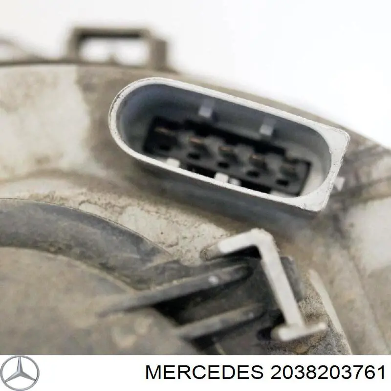 Faro Mercedes 2038203761 precio, desde 466,60 EUR