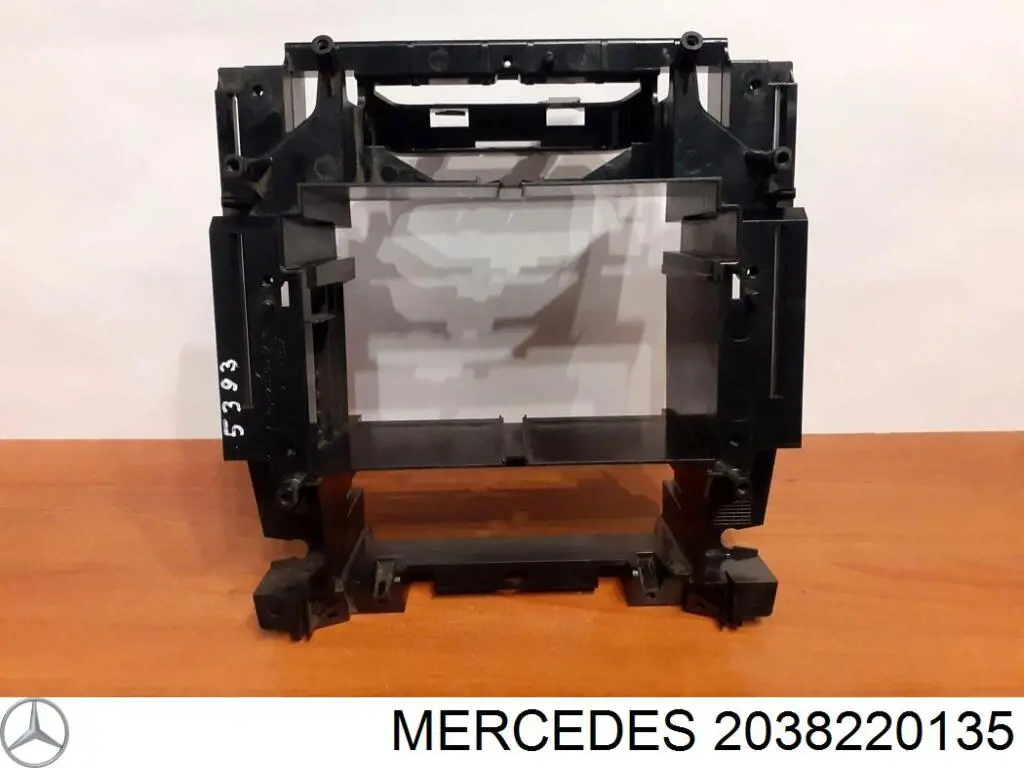 2038220135 Mercedes