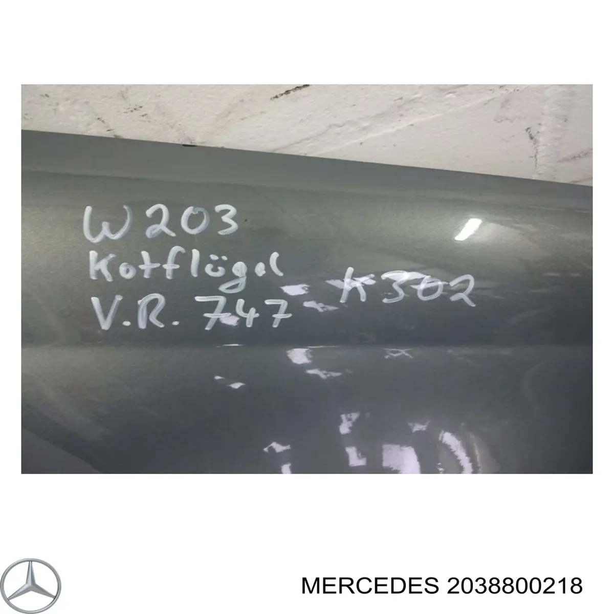 Aleta 2038800218 Mercedes