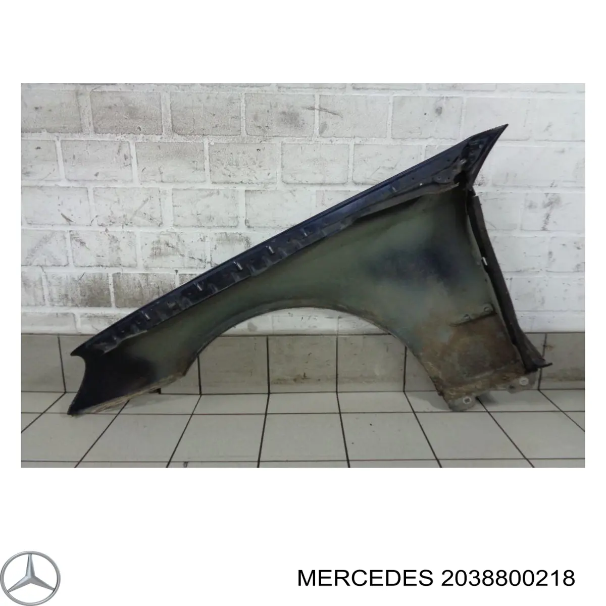 Guardabarros delanteros derecho Mercedes 2038800218 precio, desde 100,32 EUR