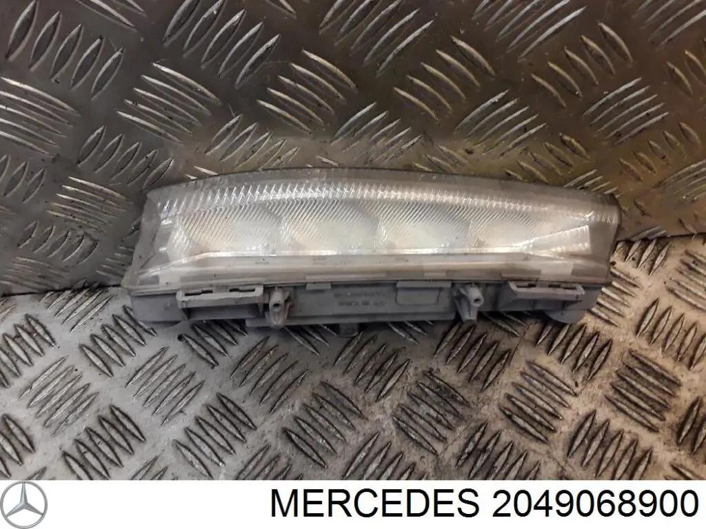 Comprar 2049068900 Mercedes Luz diurna izquierda