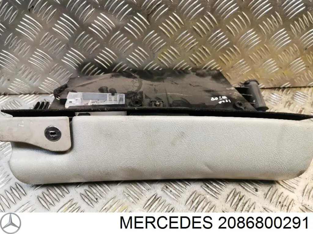Comprar Guantera Mercedes CLK  C208