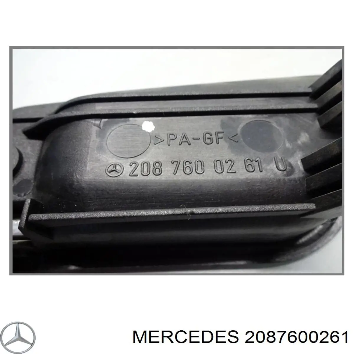 2087600261 Mercedes manecilla de puerta, equipamiento habitáculo, delantera derecha