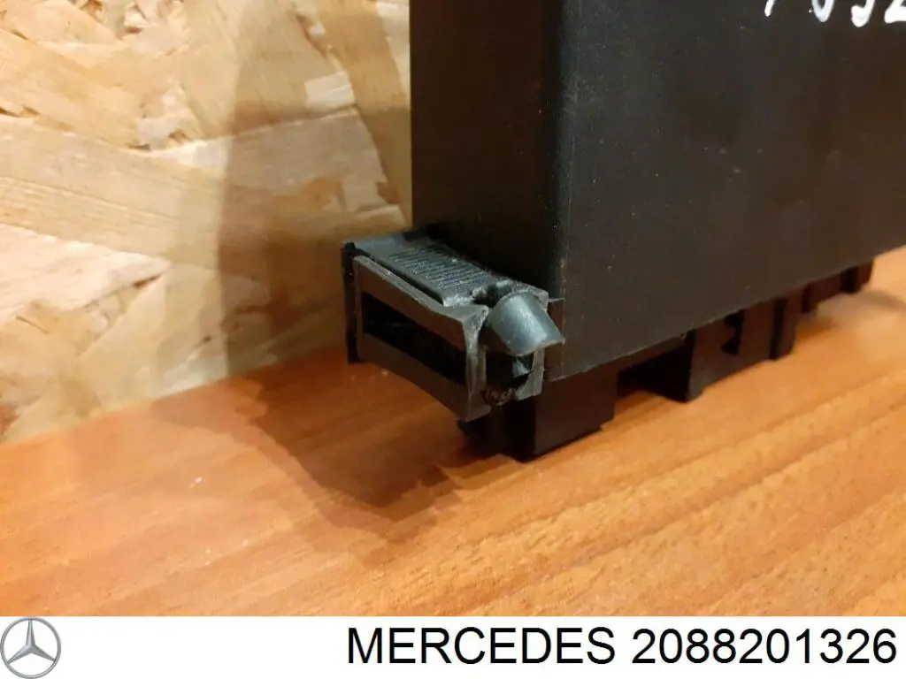 Comprar 2088201326 Mercedes Unidad de confort de la puerta delantera