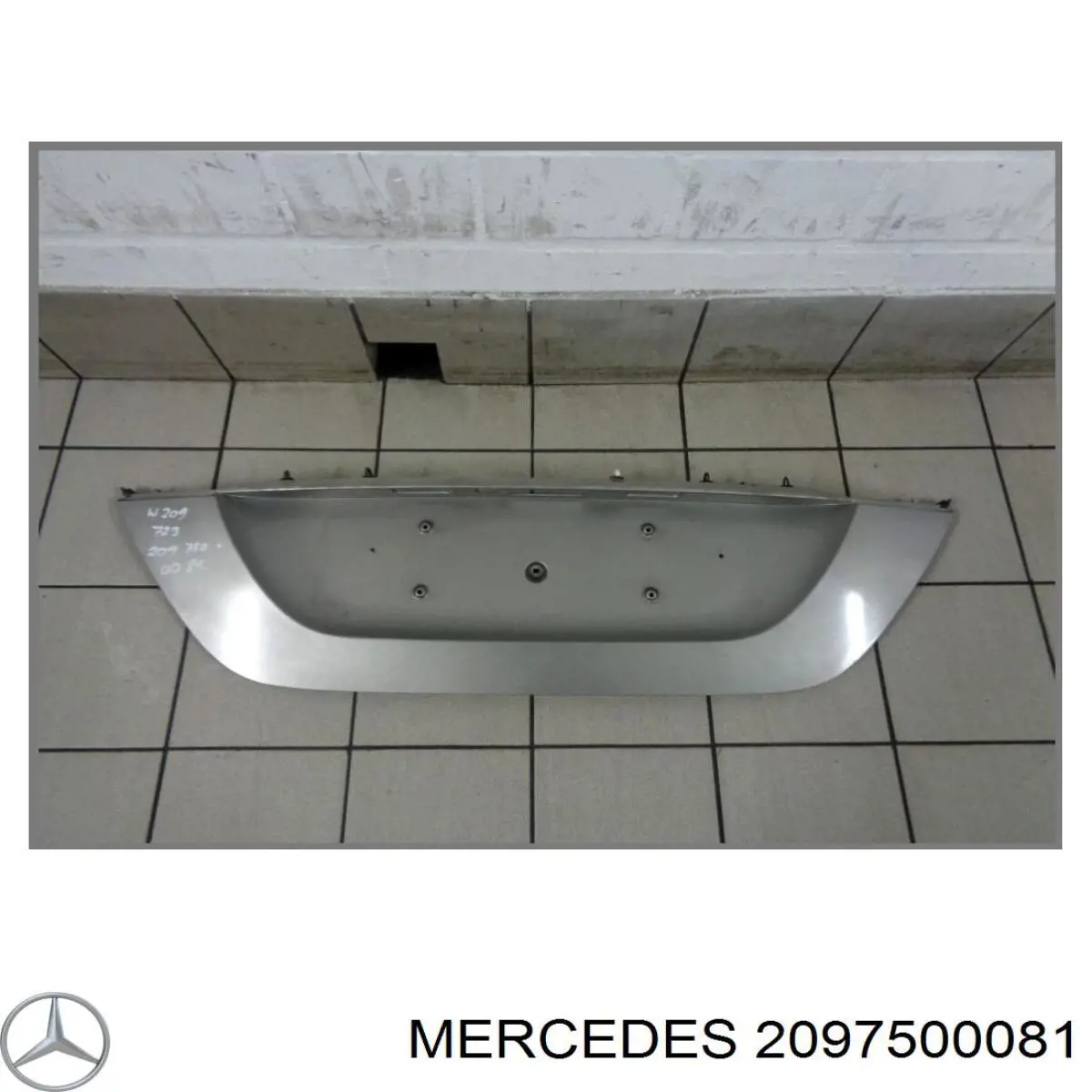 2097500081 Mercedes 