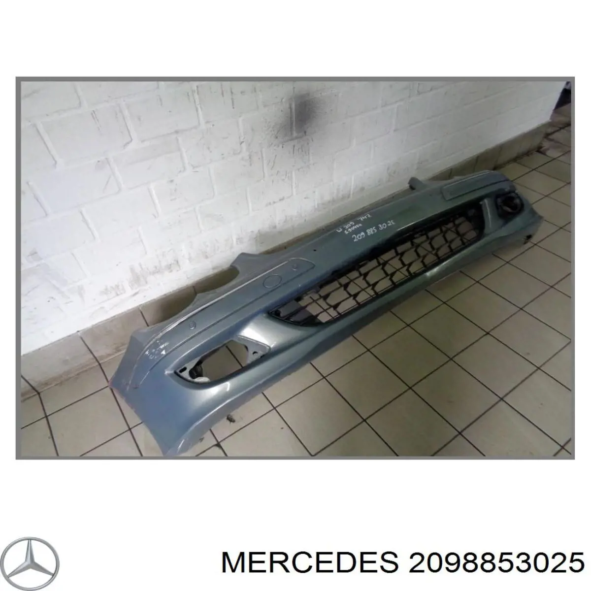 Comprar 2098853025 Mercedes Defensa delantera