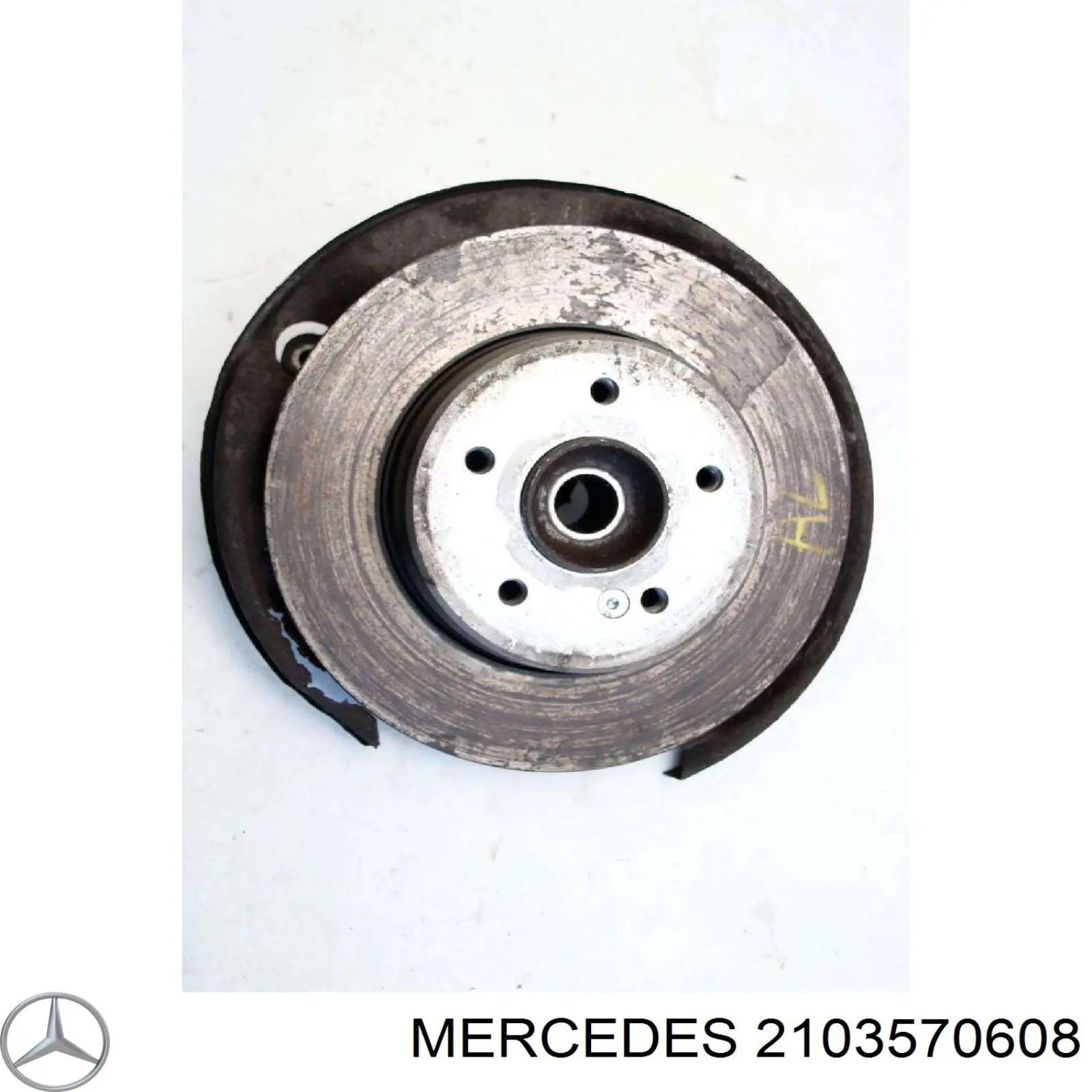 2103570608 Mercedes cubo de rueda trasero